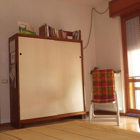 B&B Il Cortile Valmadrera Esterno foto