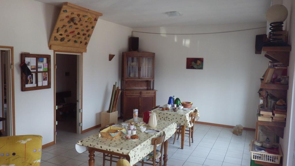 B&B Il Cortile Valmadrera Esterno foto